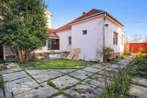 Casa cu 2 corpuri de cladire, Lipova - imagine 11