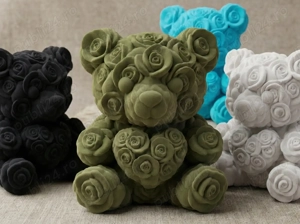 Ursuleț Decorativ 3D Cu Trandafiri   Compozit Premium