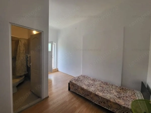 Casa pentru Investitie compartimentata in 5 apartamente  - imagine 6