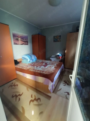 Casa,Centru ,curte (alee comuna) - imagine 3