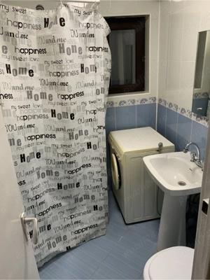 Vand apartament 2 camere zona Piata Centrala - imagine 5