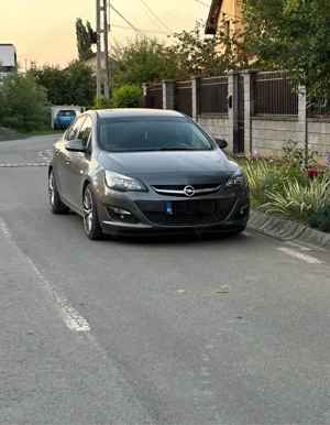 Vand Opel Astra J Sedan - imagine 5