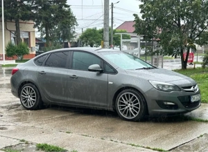 Vand Opel Astra J Sedan - imagine 2