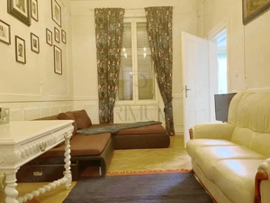 SINAIA - VILA ISTORICA - 4CAM - SPATIOS - INALT - RENOVAT - CENTRALA AC - ZONA EXCELENTA - imagine 7