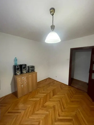 Apartament 4 camere, 100 mp utili, 2 băi, etaj 2 – zonă Centrală - imagine 9