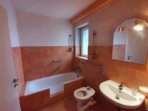 Apartament 4 camere, parter inalt zona Punctele Cardinale - comision zero - imagine 5