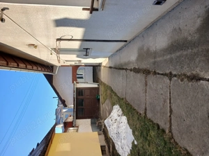 Casa de vanzare + garaj cu mansarda + anexe - imagine 3