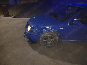 Vând VW Bora 1.9 ALH - imagine 4