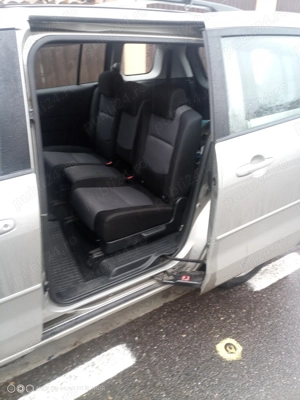 Mâzda 5 7 locuri 2.0 diesel 143 cai - imagine 2