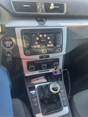 Volkswagen Passat Variant  1.6 TDI BlueMotion - imagine 6