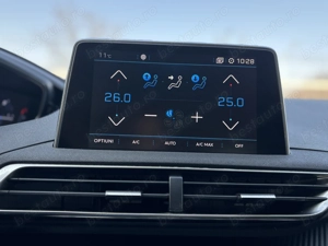 Peugeot 3008 1.5 BlueHDi  - imagine 10