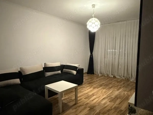 garsoniera titan auchan-modern-metrou 10 minute