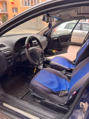 Vand masina pt persoane cu handicap