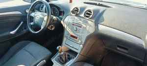 Vând ford mondeo MK4 1.8  - imagine 5