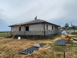    Acoperiș Nou sau Renovare? Materiale + Transport + Montaj Inclus!