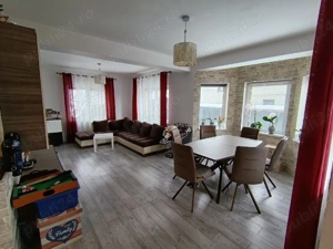 casa de vanzare - imagine 5