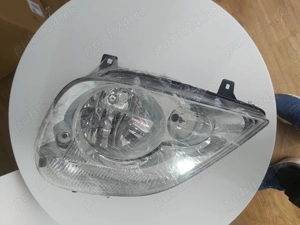 Far stânga și dreapta pentru Mercedes sprinter 315 plus panou radiator 1200 RON toate 