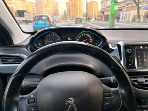 Peugeot 2008 1.2 Puretech - imagine 6