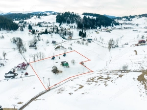 Teren 7,656 mp + Cabane tip A Frame, Fundata