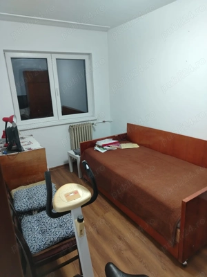 Vand apartment cu 3 camere zona Nord Ploiesti - imagine 4