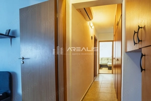 De închiriat -Apartament 3 camere, decomandat, zonă centrală - imagine 13