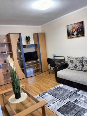 Inchiriez garsonieră 