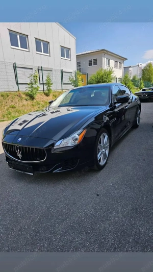 Maserati Quattroporte GTS v8 530 cai - imagine 9