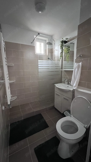 Inchiriez in regim hotelier apartament  - imagine 3