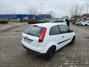 Ford fiesta 1.4 tdci 2008 1.4 tdci stare buna - imagine 6