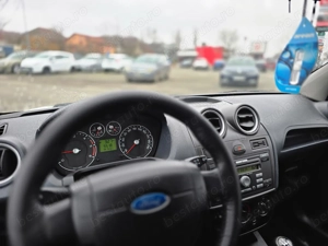 Ford fiesta 1.4 tdci 2008 141 000 km stare buna - imagine 4