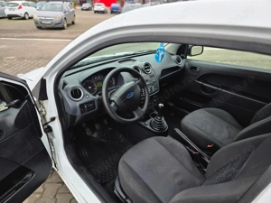 Ford fiesta 1.4 tdci 2008 141 000 km stare buna - imagine 3