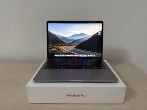 MacBook Pro 13  M1   8gb RAM   256GB SSD   Space Gray