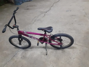 Bmx cu roti de 20 inch