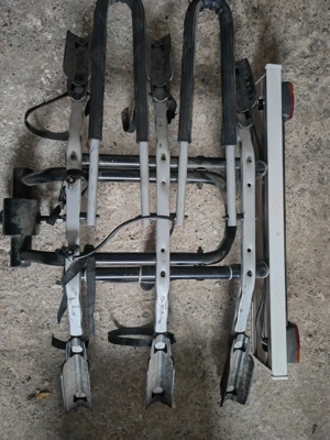 Suport biciclete ,3 posturi Thule