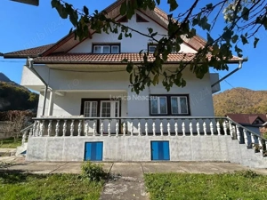 Direct proprietar, vand casa in orasel de munte, Brezoi, jud. Valcea
