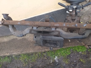 Dezmembrez Dacia Logan facelift, an 2010 - imagine 3