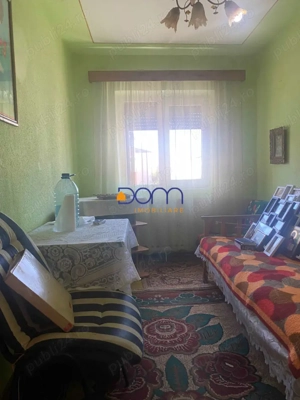 Apartament 4 camere decomandat, Pipirig - imagine 2