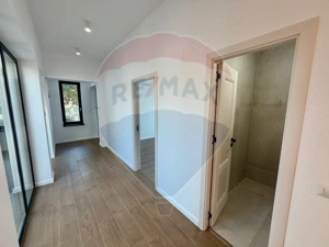 Casă / Vilă cu 4 camere de vânzare în zona Dedeman - imagine 18