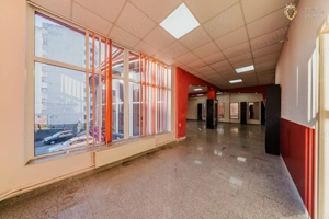 Spatiu comercial de inchiriat central - imagine 5