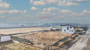 Comision zero: Teren Intravilan Sanpetru, Strada Cetății - imagine 10