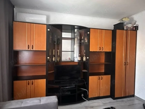 Mobilă de sufragerie 