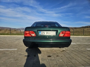 vand Mercedes E 230 auto istoric - imagine 4