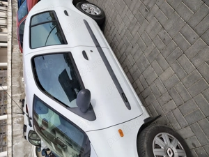 Vând Renault Clio an 2000 în perfectă stare de funcționare  - imagine 11