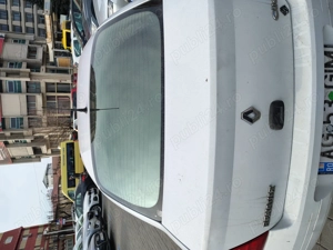 Vând Renault Clio an 2000 în perfectă stare de funcționare  - imagine 9