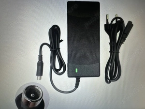 incarcator trotineta electrica