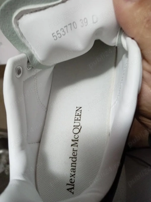 Alexander McQueen  - imagine 5