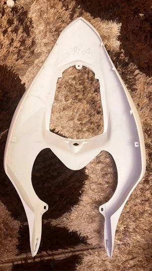 Carena codita superioara Yamaha YZF-R1 RN12 2004