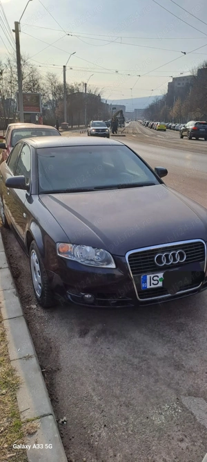 Vand Audi A4,an fabricatie 2007,1,6,intretinuta.perfect functionala.3000e neg.Tel  