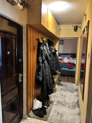 Schimb apartament 2 camere si teren cu apartament 3-4 camere, sau cu eventual casa 3-5 camere in Bv