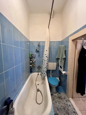 Apartament 2 camere, 57 mp utili, curte comuna - zona Dambovita - imagine 7